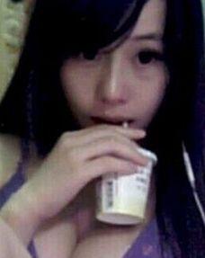 泰国女主播抖奶,网络争议与道德反思